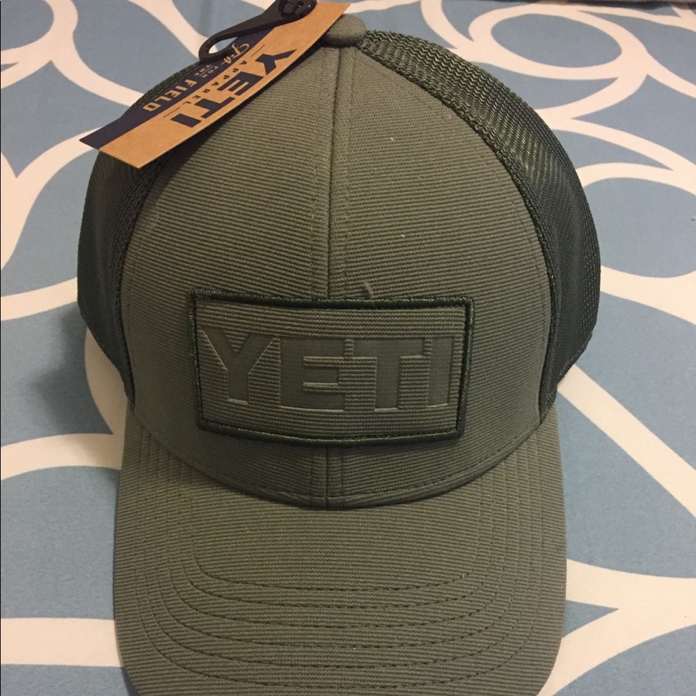 ✨ Green Yeti Hat✨